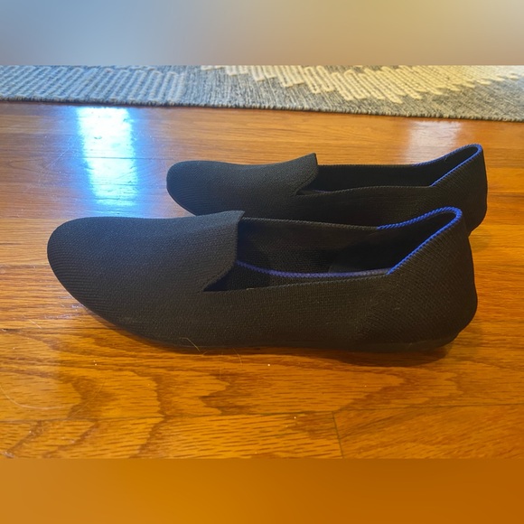 Rothys The Loafer size 7.5 in Black Solid - Picture 2 of 5